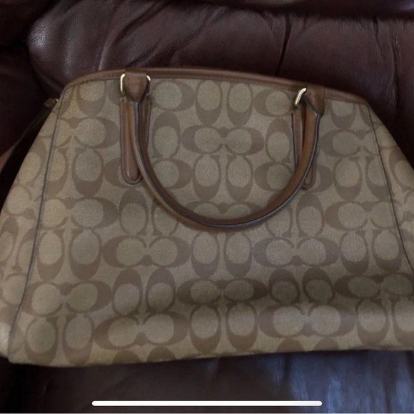 Coach Handbag - Picture 4 of 8